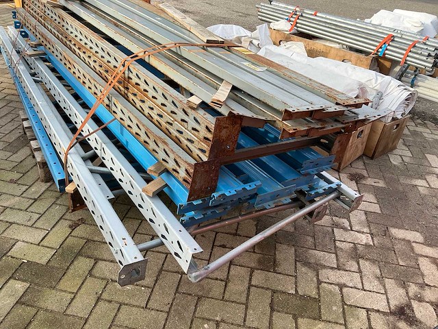 Partij stellingmateriaal - afbeelding 4 van  5