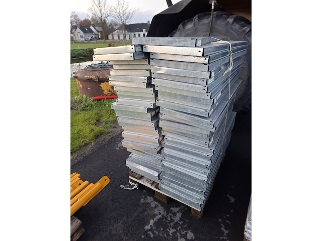 Partij stellingmateriaal - afbeelding 7 van  9