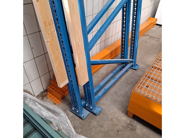 Partij stellingmateriaal - afbeelding 4 van  16