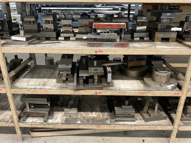 Partij stempels - afbeelding 13 van  20