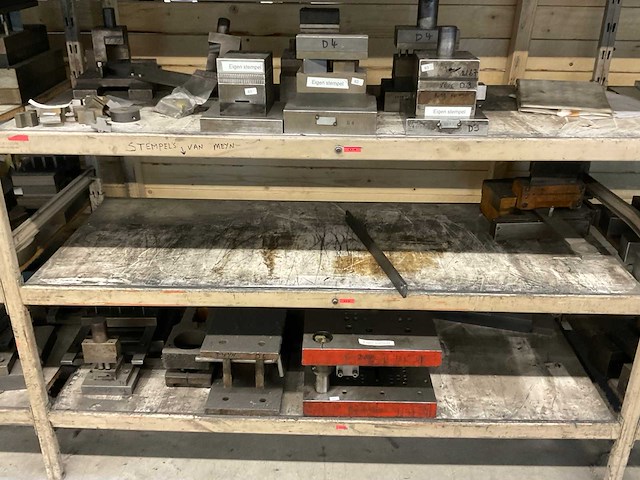 Partij stempels - afbeelding 17 van  20