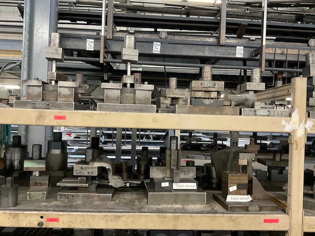 Partij stempels - afbeelding 9 van  20