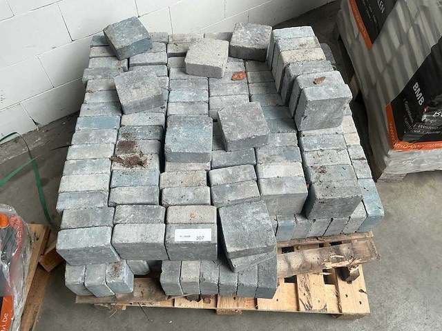 Partij stenen 15x15x6cm - afbeelding 3 van  4