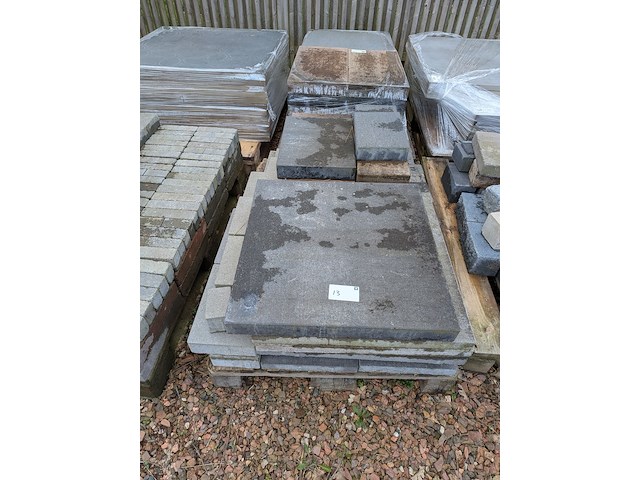 Partij stenen en tegels o.a. gardenlux - afbeelding 3 van  32
