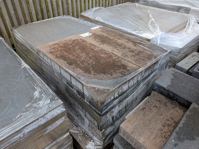 Partij stenen en tegels o.a. gardenlux - afbeelding 6 van  32