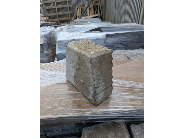 Partij stenen en tegels o.a. gardenlux - afbeelding 25 van  32