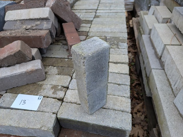 Partij stenen en tegels o.a. gardenlux - afbeelding 28 van  32