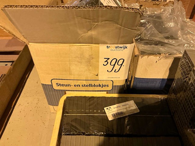 Partij steun en stel blokjes - afbeelding 6 van  7