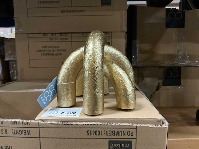 Partij stian figurine h15cm gold (56x) - afbeelding 1 van  4