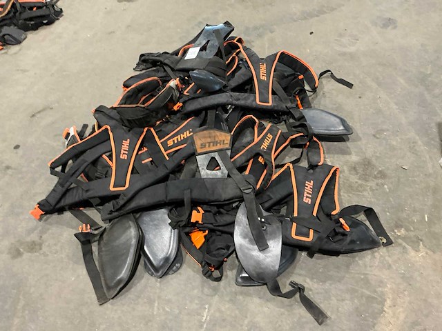 Partij stihl harnassen - afbeelding 3 van  4