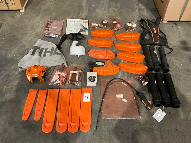 Partij stihl onderdelen - afbeelding 1 van  7