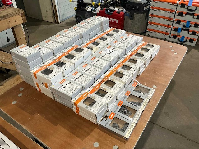 Partij stihl zaagkettingen - afbeelding 5 van  11