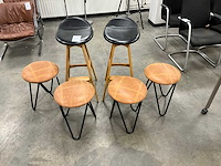 Partij stoel en kruk - afbeelding 1 van  3