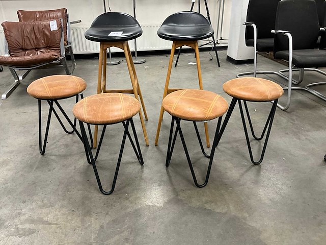 Partij stoel en kruk - afbeelding 2 van  3