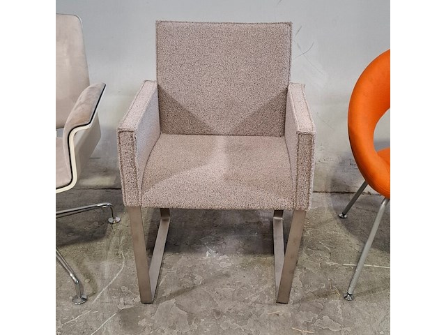 Partij stoelen en bank, o.a. artifort - afbeelding 8 van  14