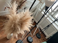 Partij stoelen / fauteuilles / kapstokken, lampen, deco - afbeelding 21 van  23