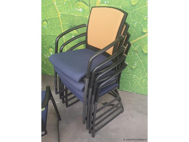 Partij stoelen - afbeelding 5 van  5