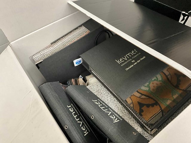 Partij stof stalen - afbeelding 7 van  9