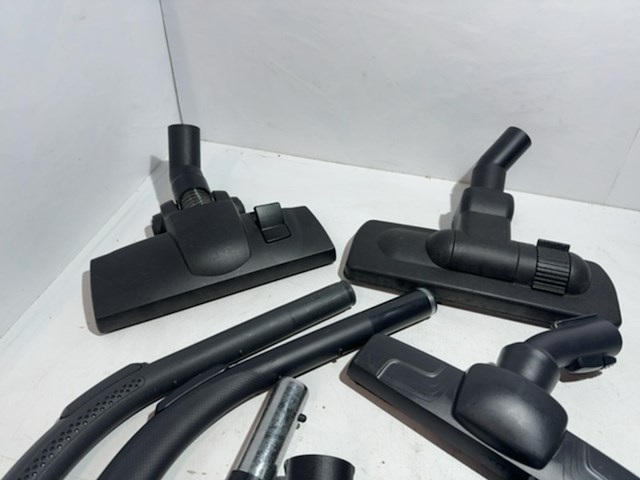 Partij stofzuiger accessoires - afbeelding 2 van  4