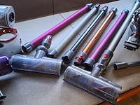 Partij stofzuigers, dyson - afbeelding 4 van  18