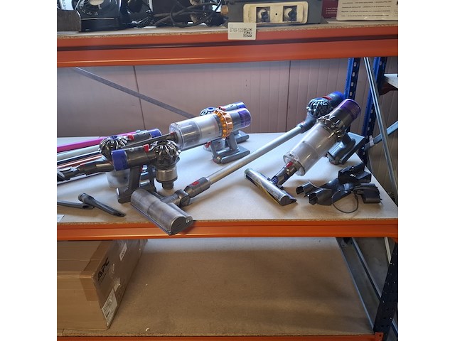 Partij stofzuigers, dyson - afbeelding 13 van  18