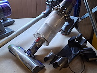 Partij stofzuigers, dyson - afbeelding 14 van  18