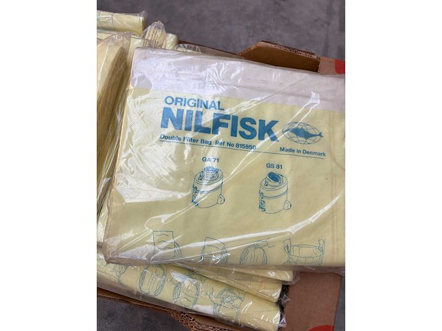 Partij stofzuigerzakken nilfisk - afbeelding 1 van  2