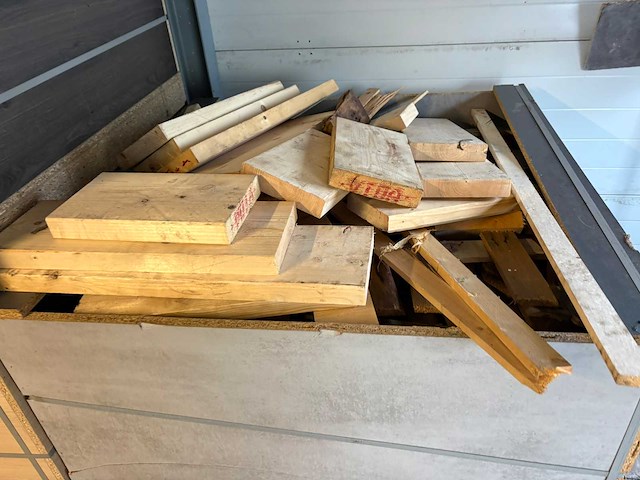 Partij stookhout - afbeelding 2 van  5