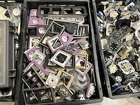 Partij stopcontacten - afbeelding 3 van  5