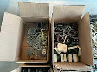 Partij stopcontacten - afbeelding 4 van  5