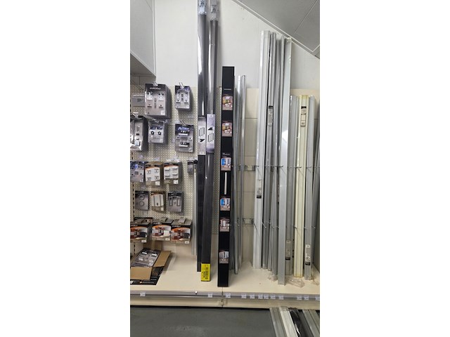 Partij storemax schuifdeurkastonderdelen - afbeelding 1 van  6