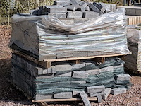 Partij straatstenen ca. 19.6x6.2x4.8 cm - afbeelding 1 van  6