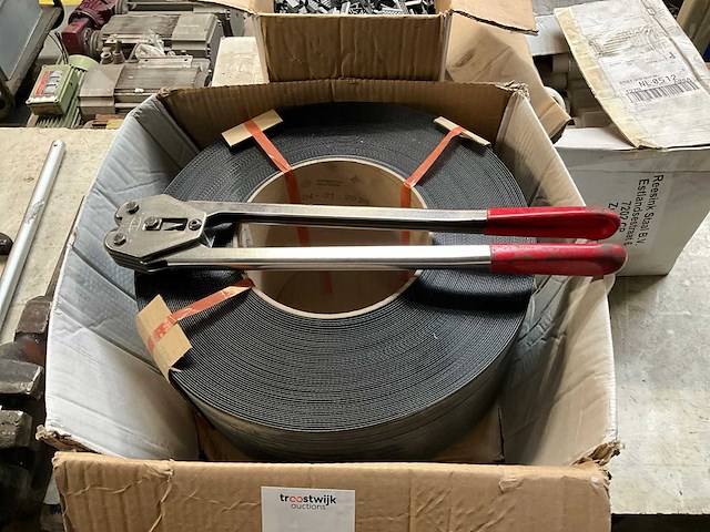 Partij strapband met tang - afbeelding 2 van  4