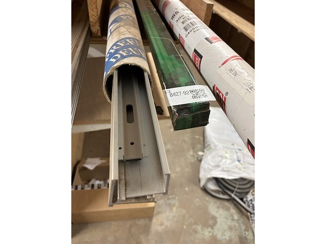 Partij strips en profielen - afbeelding 4 van  5