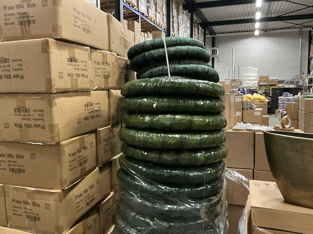 Partij strokransen ø60cm (48x) - afbeelding 1 van  3