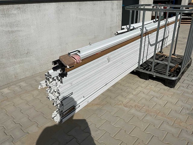 Partij stroomkanalen - afbeelding 1 van  12