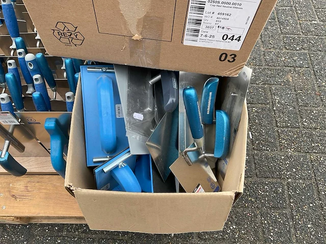 Partij stucadoorsmateriaal - afbeelding 4 van  6