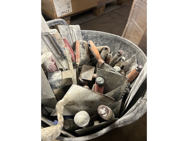 Partij stukadoorsgereedschap - afbeelding 7 van  8