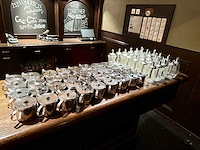 Partij suikerstrooiers en suikerpotten - afbeelding 2 van  3