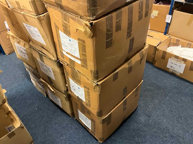 Partij sweaters - afbeelding 2 van  11