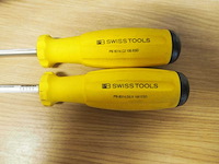 Partij swisstools schroevendraaiers (imbus & flathead) - afbeelding 3 van  6