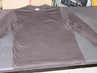 Partij t-shirt lange mouw 45 stuks mt xl in ds 8 - afbeelding 5 van  5