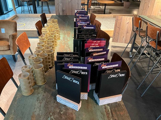 Partij tafel accesoires - afbeelding 1 van  6