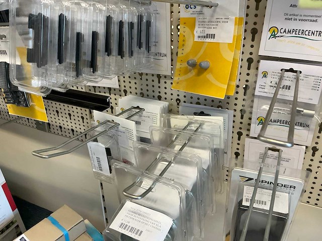 Partij tafel en fietsendrageronderdelen - afbeelding 5 van  17