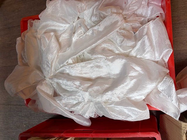 Partij tafel linnengoed en gordijnen - afbeelding 4 van  7