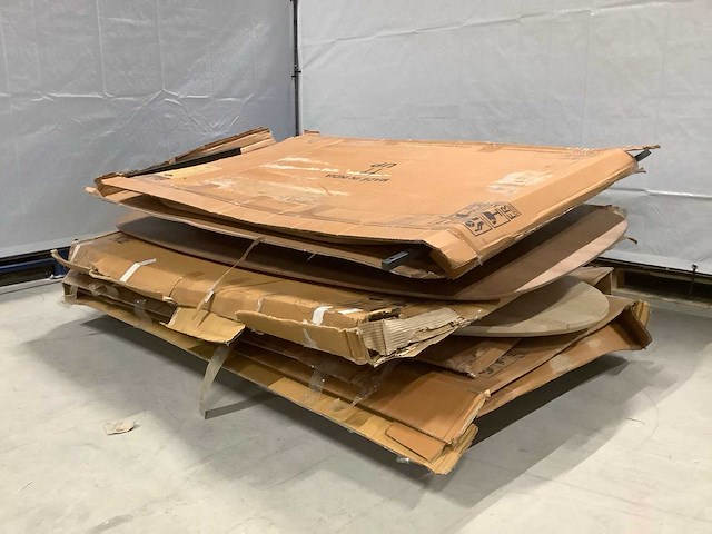 Partij tafelbladen - afbeelding 1 van  10