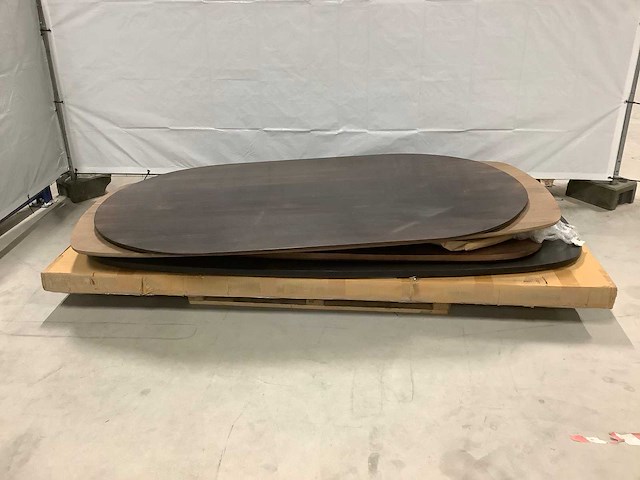 Partij tafelbladen - afbeelding 1 van  9