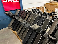 Partij tafelpoten - mix (25x) - afbeelding 5 van  10