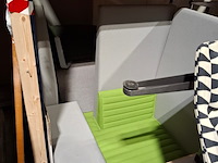 Partij tafels en zitmeubels - afbeelding 3 van  6