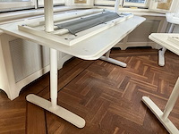 Partij tafels / kasten / bureaus - afbeelding 14 van  14